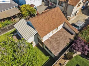 3208 Washington St, Alameda CA 94501