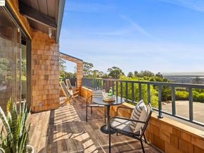 12 Sereno Cir, Oakland CA 94619