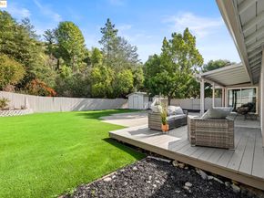 8170 Surrey Ln, Oakland CA 94605