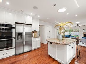 8170 Surrey Ln, Oakland CA 94605