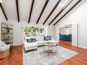 8170 Surrey Ln, Oakland CA 94605