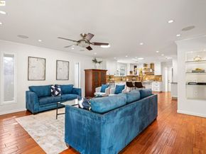 8170 Surrey Ln, Oakland CA 94605