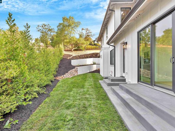 1362 Sunset Loop, Lafayette CA 94549
