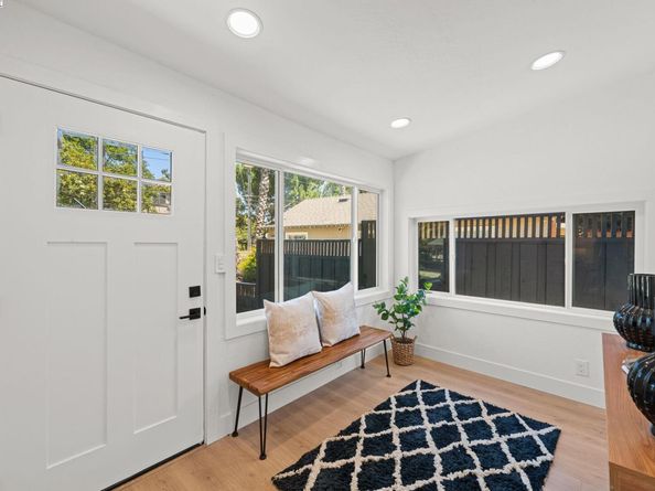 1038 Division St, Pleasanton CA 94566