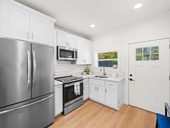 1038 Division St, Pleasanton CA 94566