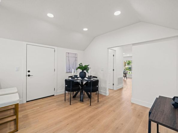 1038 Division St, Pleasanton CA 94566