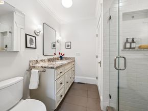 1107 Wellington St, Oakland CA 94602