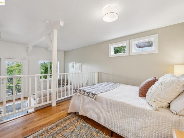 1107 Wellington St, Oakland CA 94602