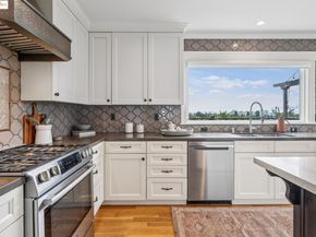 1107 Wellington St, Oakland CA 94602