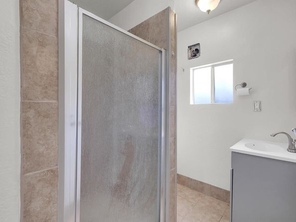 24920 Soto Rd, Hayward CA 94544