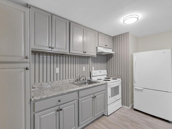 24920 Soto Rd, Hayward CA 94544