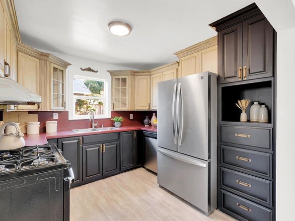 24920 Soto Rd, Hayward CA 94544