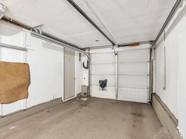 964 61St St, Oakland CA 94608