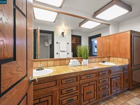 3912 Quail Ridge Rd, Lafayette CA 94549