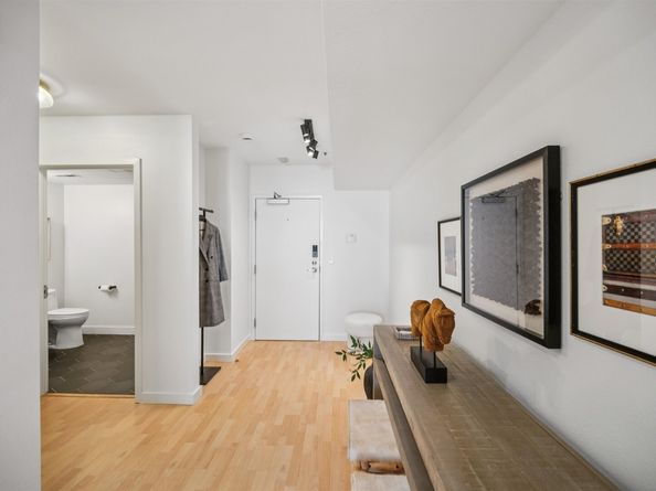 425 28th 103B, Oakland CA 94612