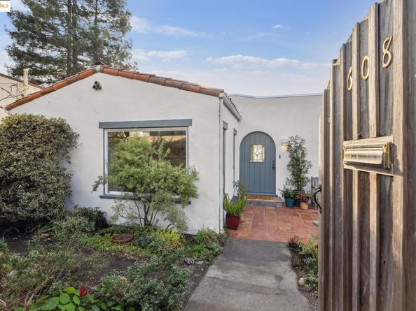 608 Colusa Ave, Berkeley CA 94707