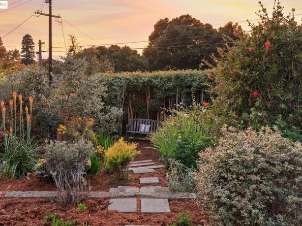 608 Colusa Ave, Berkeley CA 94707