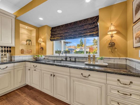 593 Saint George Rd, Danville CA 94526