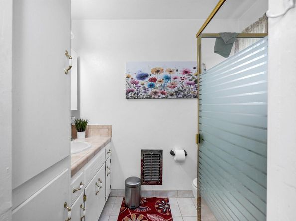 2472 Bradford Ave, Hayward CA 94545