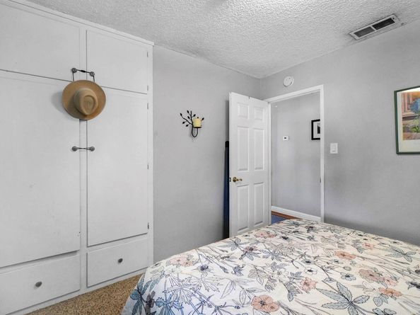 2472 Bradford Ave, Hayward CA 94545