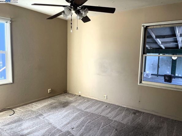 15539 Usher St, San Lorenzo CA 94580