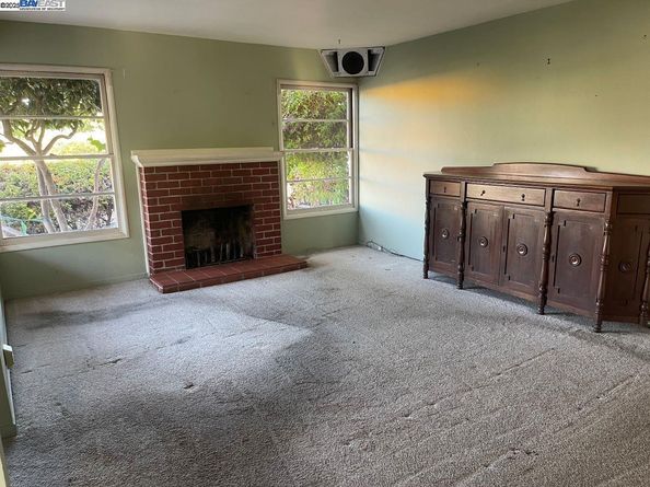 15539 Usher St, San Lorenzo CA 94580