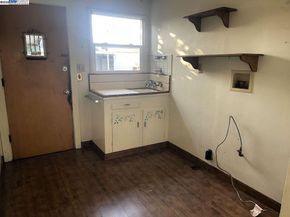 15539 Usher St, San Lorenzo CA 94580