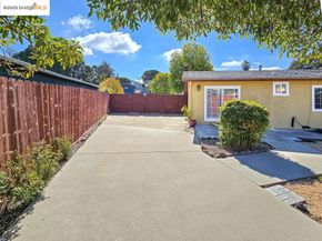 1651 Michael Dr, Pinole CA 94564