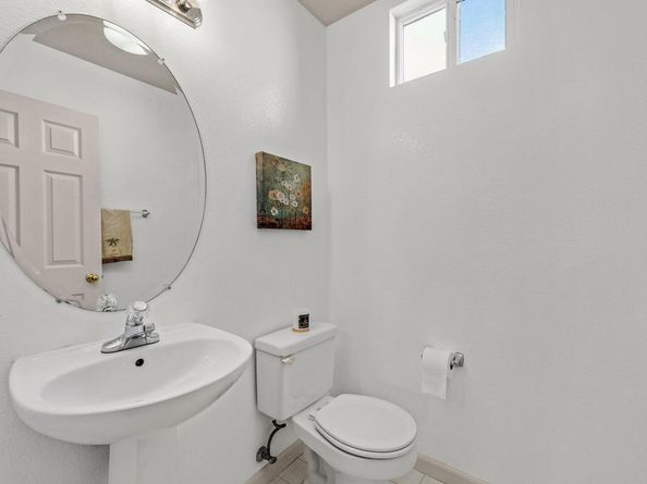 710 City Walk Pl 4, Hayward CA 94541