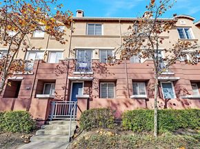 710 City Walk Pl 4, Hayward CA 94541