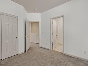 710 City Walk Pl 4, Hayward CA 94541