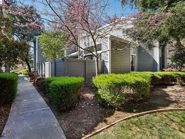 5375 Black Ave 1, Pleasanton CA 94566
