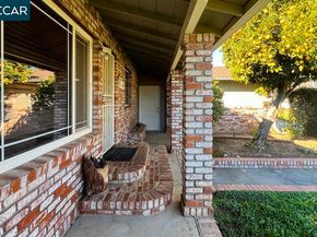 5510 Alaska Dr, Concord CA 94521