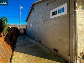 5510 Alaska Dr, Concord CA 94521