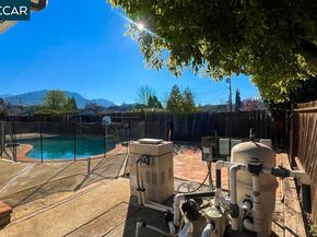 5510 Alaska Dr, Concord CA 94521