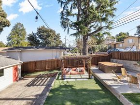 7900 Greenly Dr, Oakland CA 94605