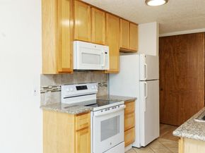 150 Pearl St 304, Oakland CA 94611