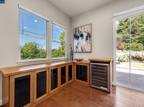 5 Pardi Ln, Clayton CA 94517