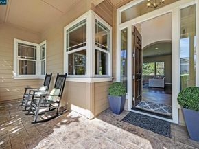 5 Pardi Ln, Clayton CA 94517