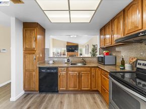 176 Bedford, Hercules CA 94547