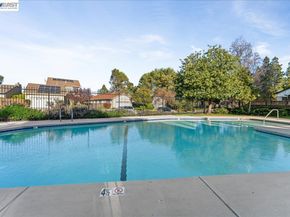 176 Bedford, Hercules CA 94547