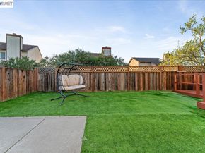 176 Bedford, Hercules CA 94547