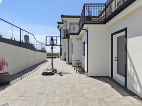 3606 Sarita St, Hayward CA 94542