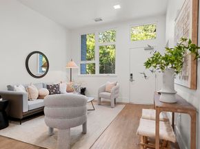 1545 32nd Street 104, Oakland CA 94608