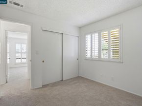 319 Oak Glen Ct, Martinez CA 94553