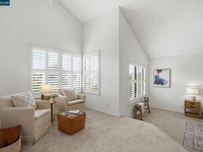 319 Oak Glen Ct, Martinez CA 94553