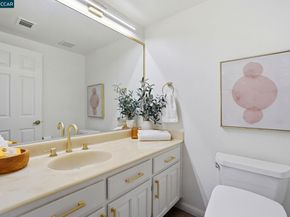 319 Oak Glen Ct, Martinez CA 94553