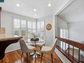 319 Oak Glen Ct, Martinez CA 94553