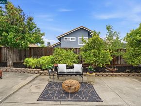 319 Oak Glen Ct, Martinez CA 94553