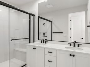 1925 Grand Street, Alameda CA 94501
